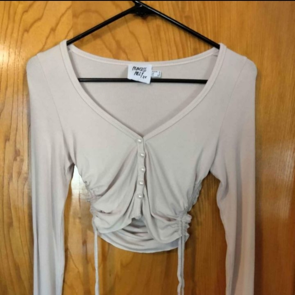 Princess Polly Button Up Long Sleeve Shirt Size 2